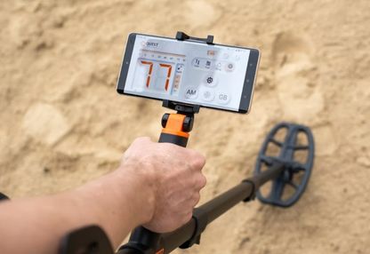 Quest Metal Detector